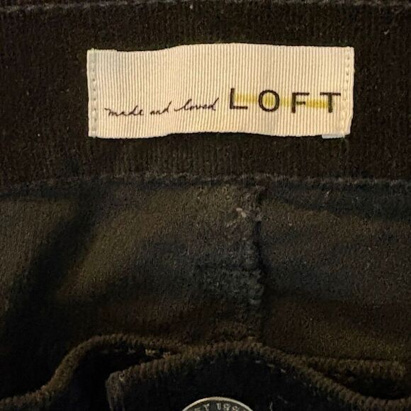 Size 24P Loft Modern Straight Leg Black Corduroy Jeans Velvet EUC Size 00 Petite - Picture 2 of 6